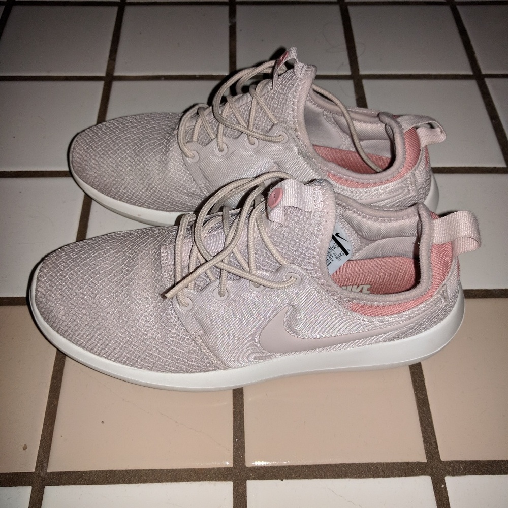 Nike Roshe Two Sneakers